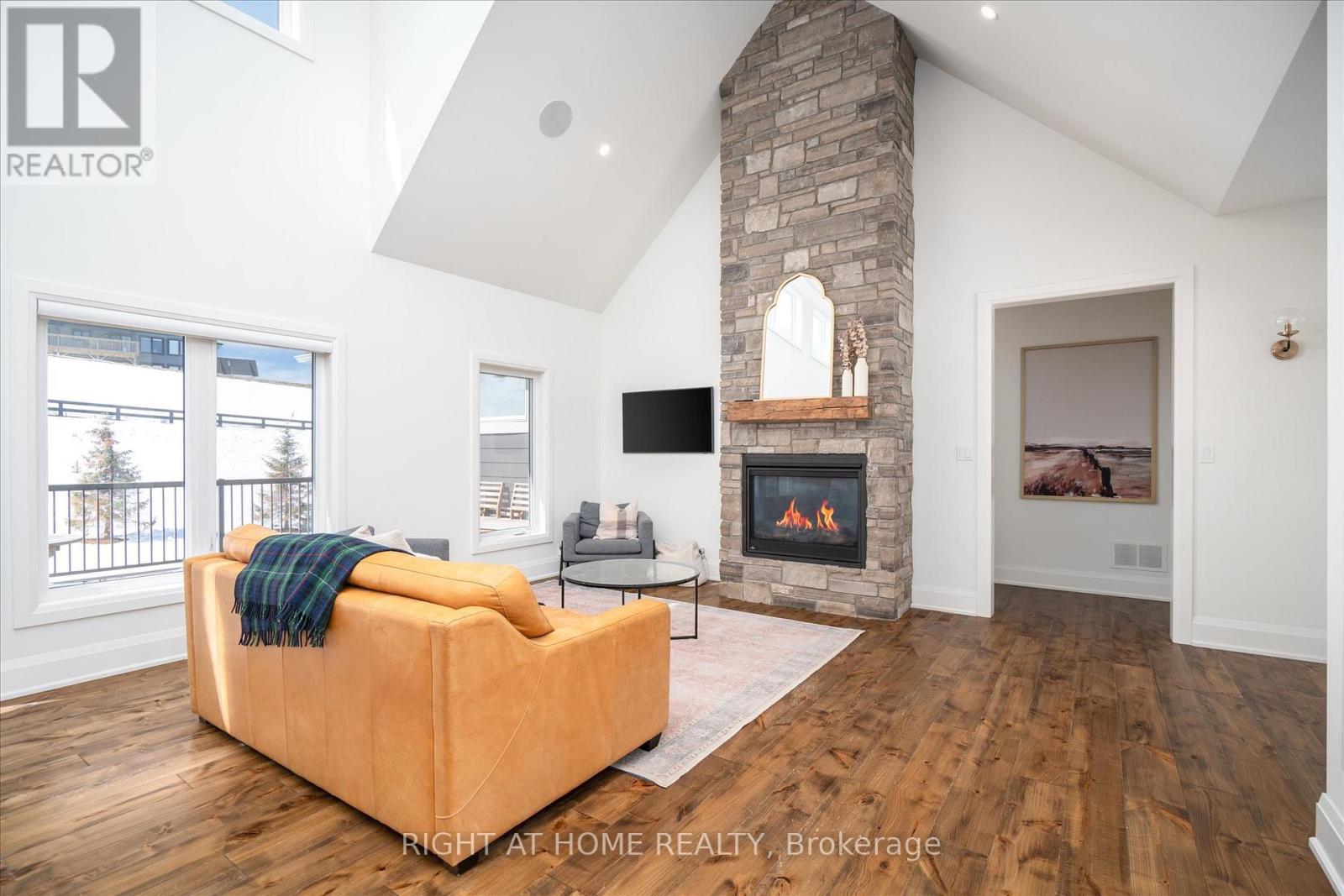 16 Gelderland Crescent, Oro-Medonte, Ontario  L0K 1E0 - Photo 11 - S12942772