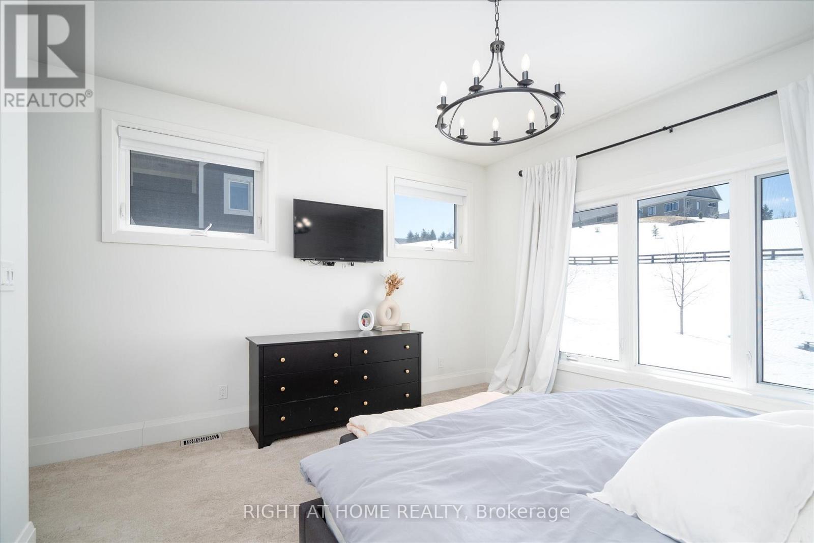 16 Gelderland Crescent, Oro-Medonte, Ontario  L0K 1E0 - Photo 15 - S12942772