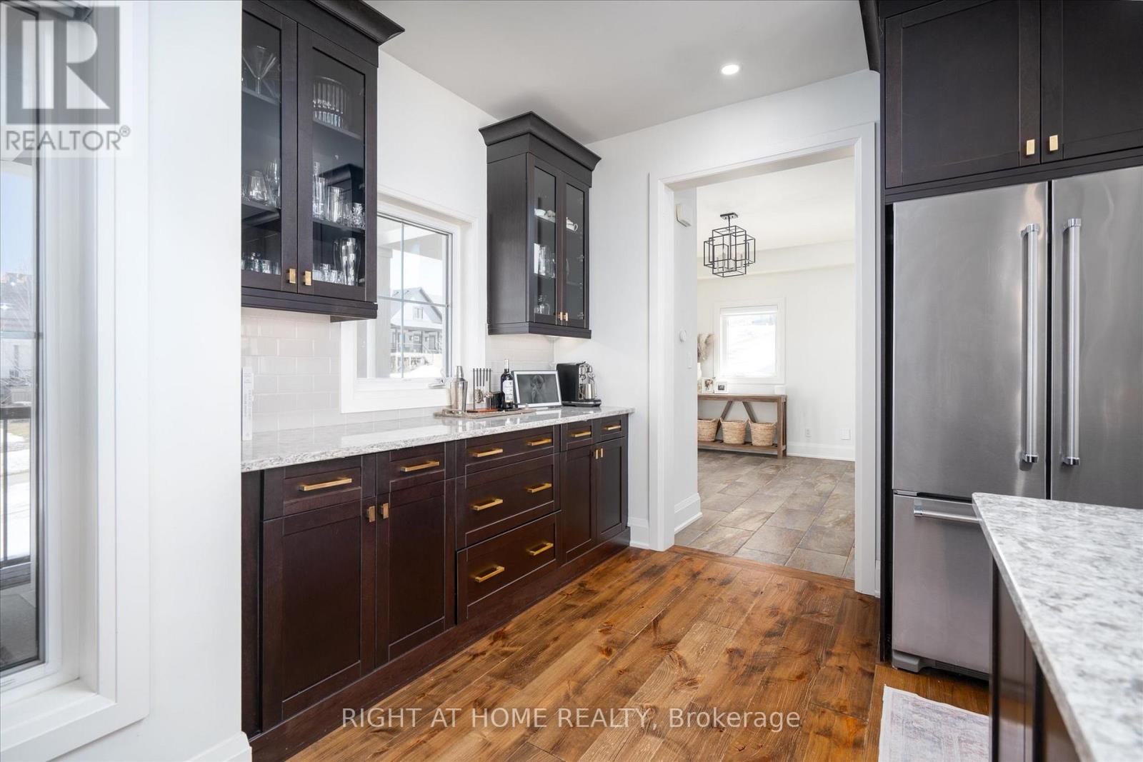 16 Gelderland Crescent, Oro-Medonte, Ontario  L0K 1E0 - Photo 8 - S12942772