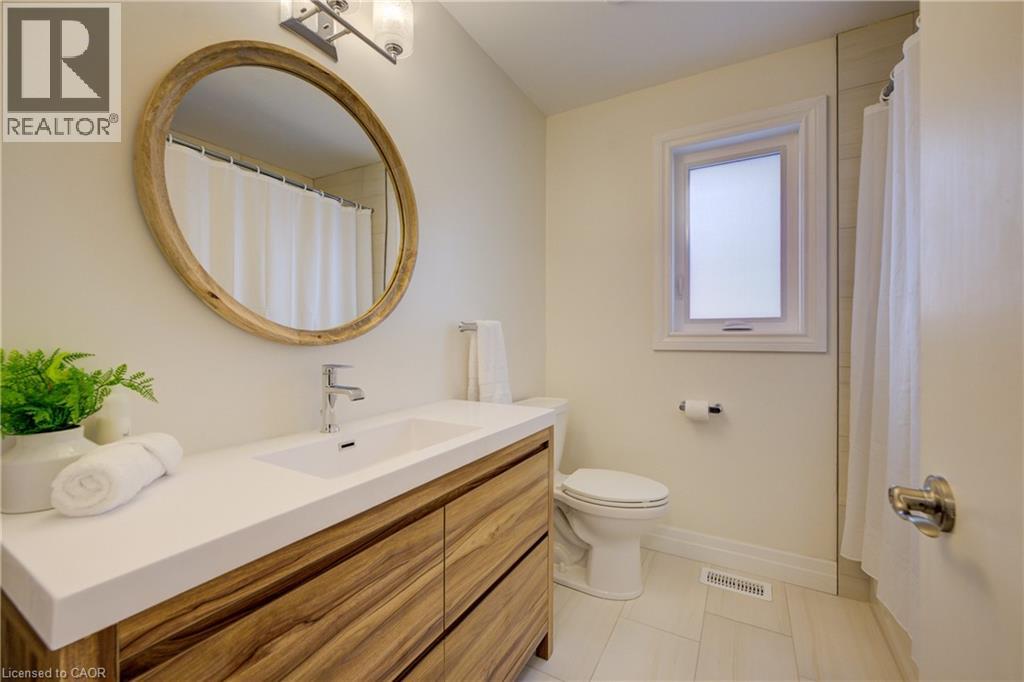 439 Northlake Drive, Waterloo, Ontario  N2V 1Y6 - Photo 23 - 40816239