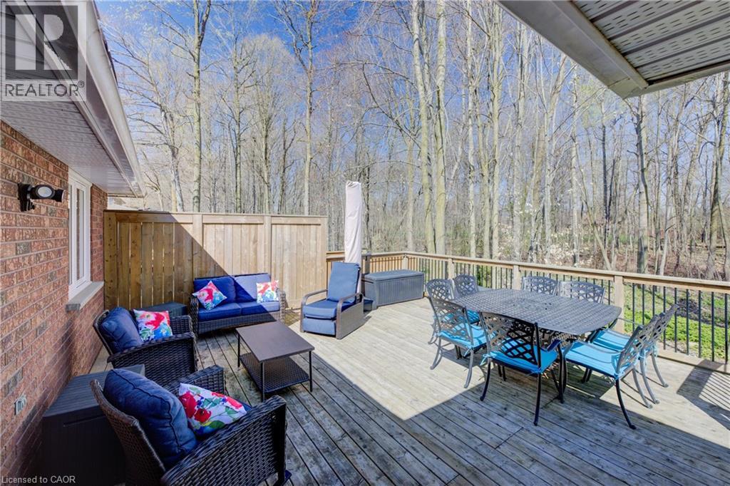 439 Northlake Drive, Waterloo, Ontario  N2V 1Y6 - Photo 38 - 40816239