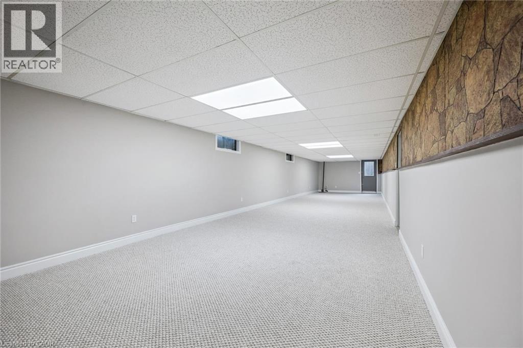 124 Autumn Hill Crescent, Kitchener, Ontario  N2N 1K7 - Photo 38 - 40816352