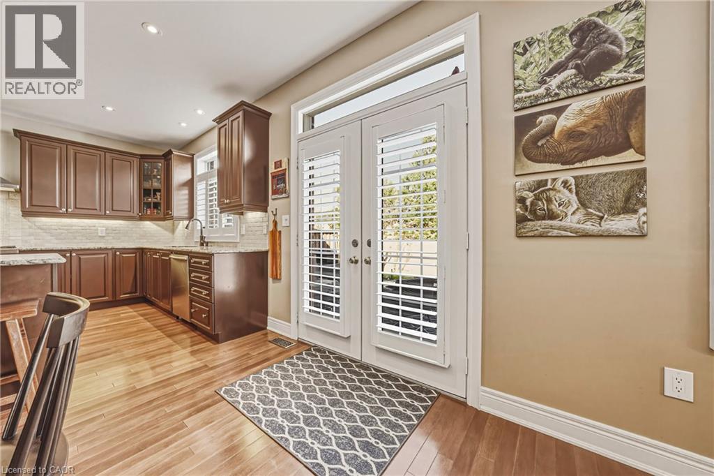 405 Valridge Drive, Ancaster, Ontario  L9G 0B2 - Photo 13 - 40816569