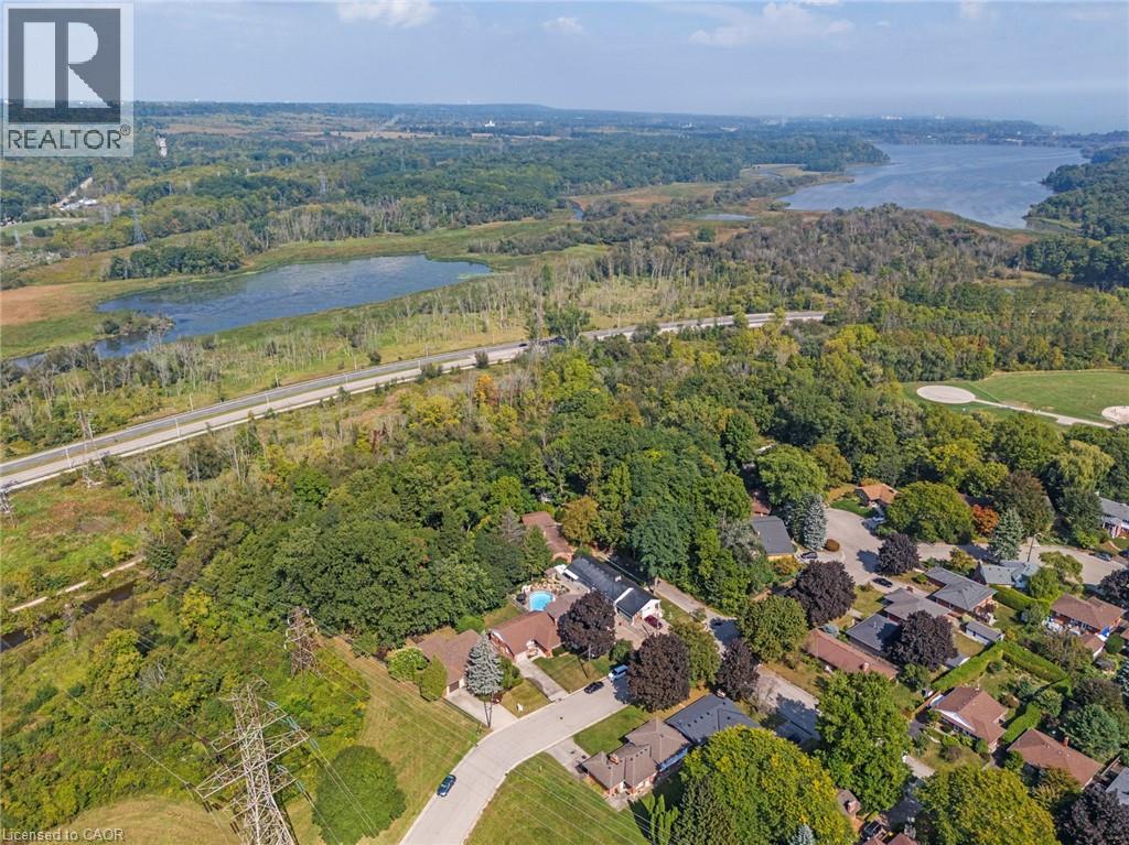 40 Bertram Drive, Dundas, Ontario  L9H 4T3 - Photo 1 - 40816760