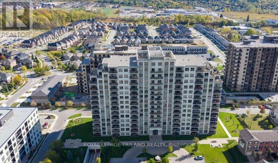 605 - 1030 Coronation Drive, London North (North I), Ontario  N6G 0G5 - Photo 1 - X12942752