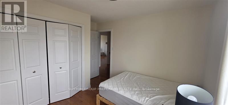 912 Grenfell Drive, London North, Ontario  N5X 4R8 - Photo 13 - X12942760