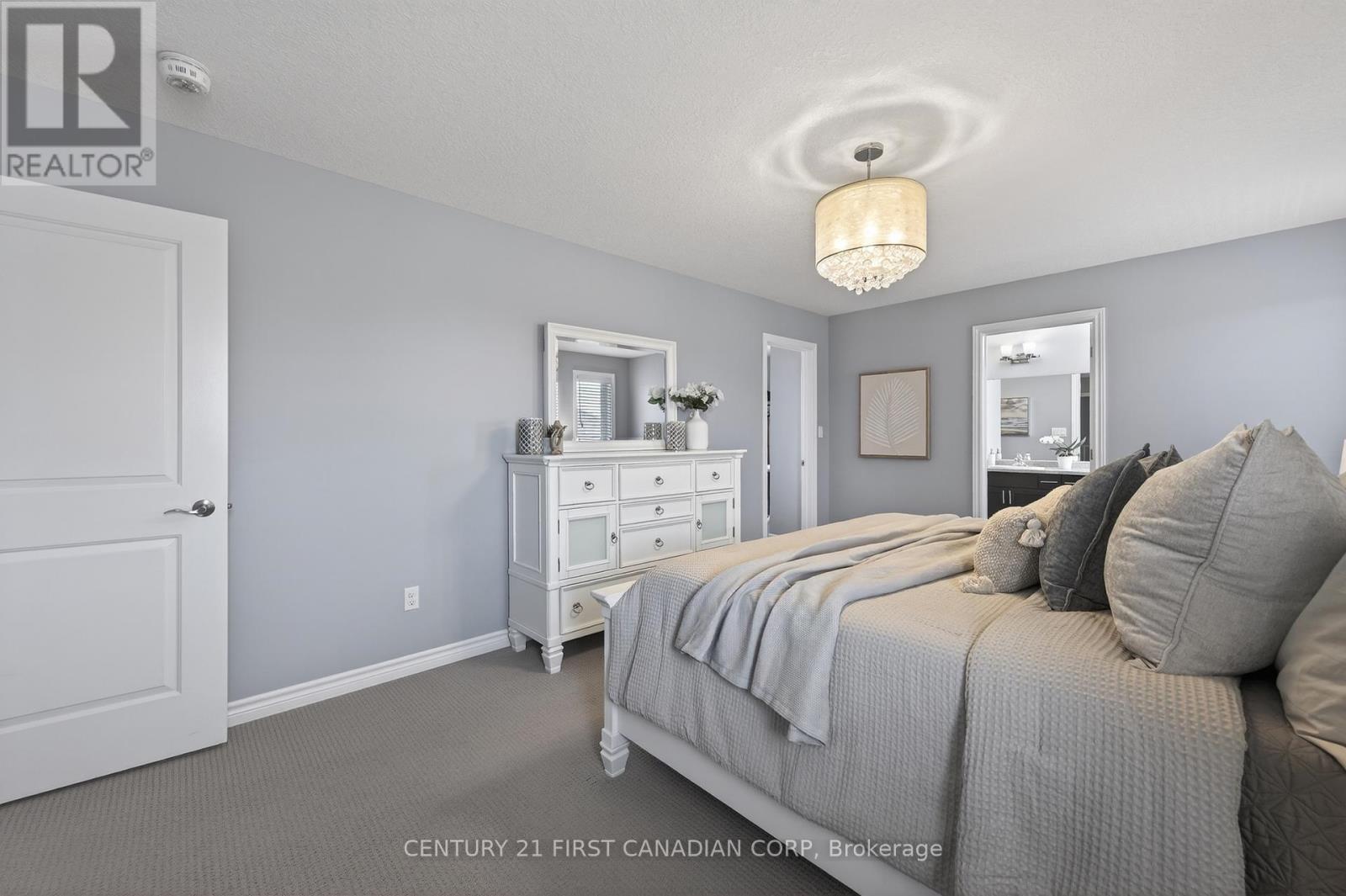 3173 Singleton Avenue, London South (South W), Ontario  N6L 0B8 - Photo 17 - X12942802