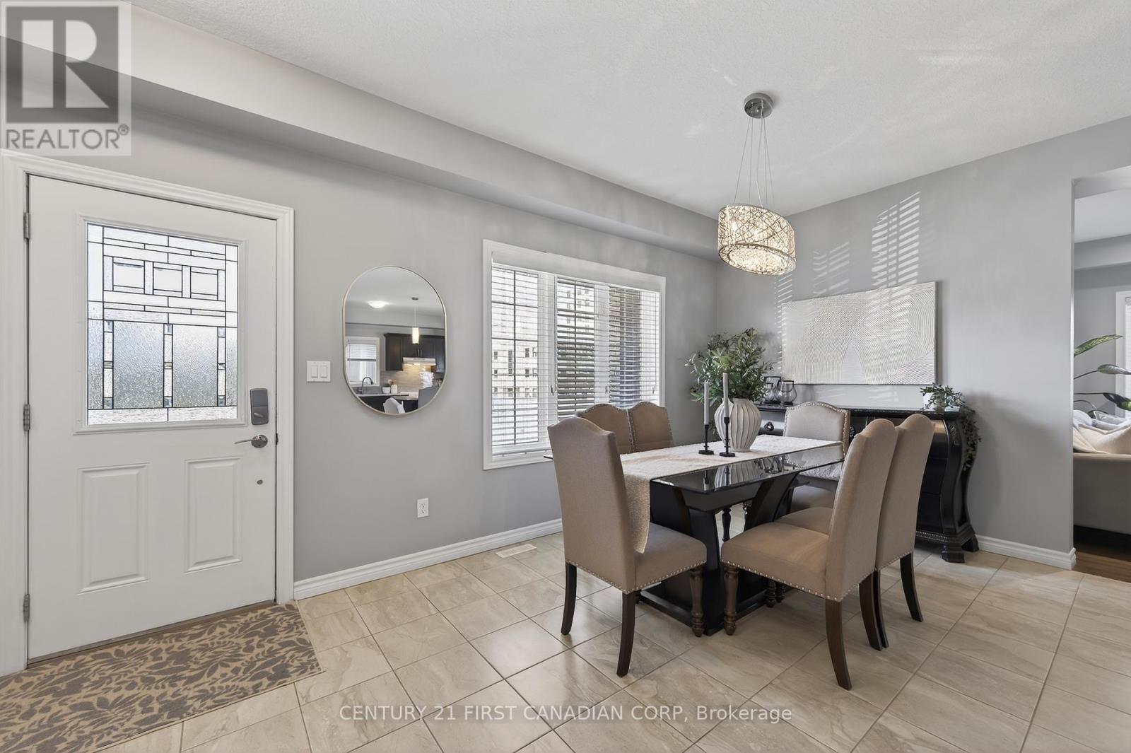 3173 Singleton Avenue, London South (South W), Ontario  N6L 0B8 - Photo 3 - X12942802