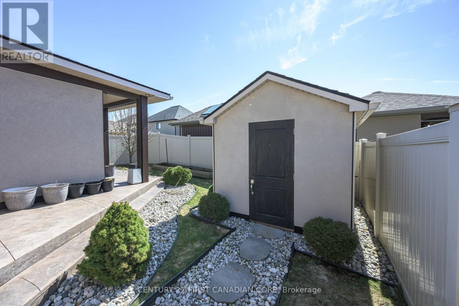 3173 Singleton Avenue, London South (South W), Ontario  N6L 0B8 - Photo 37 - X12942802