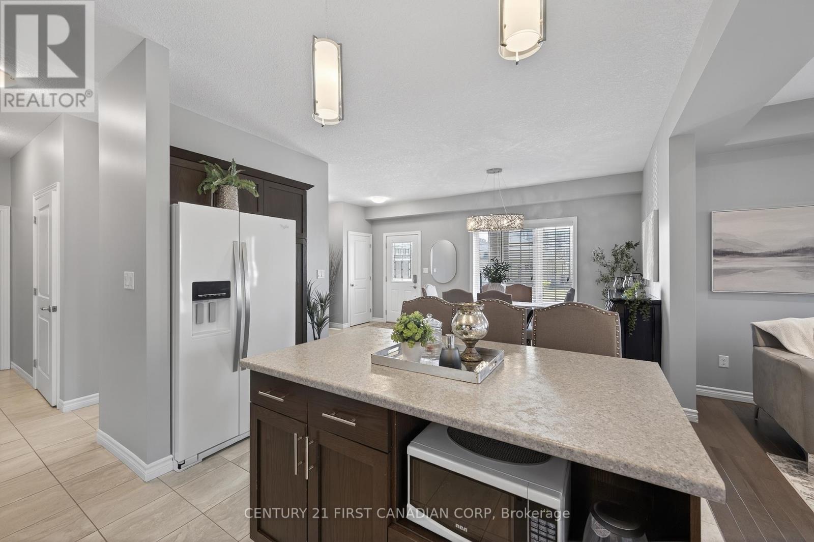 3173 Singleton Avenue, London South (South W), Ontario  N6L 0B8 - Photo 8 - X12942802