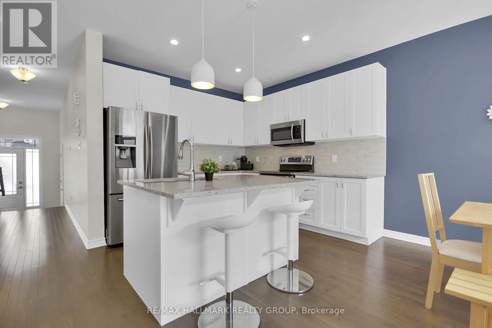 225 Rivertree Street, Ottawa, Ontario  K2M 0J4 - Photo 5 - X12942754