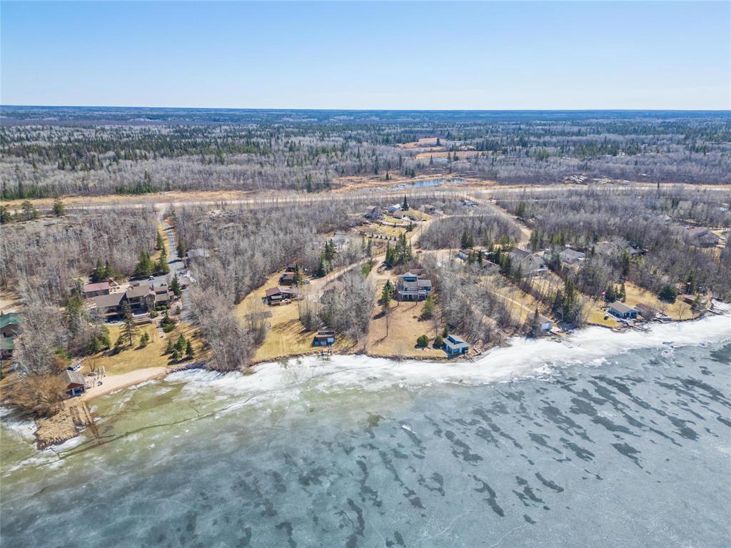 23 Woodland Drive, Alexander Rm, Manitoba  R0E 1A0 - Photo 10 - 202605763