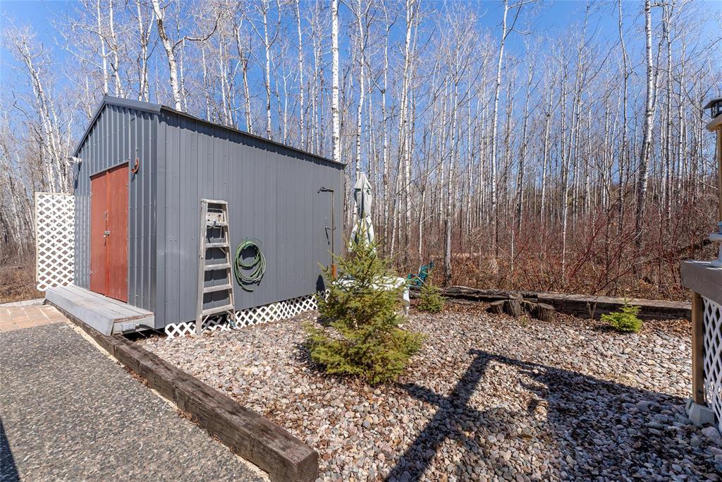 23 Woodland Drive, Alexander Rm, Manitoba  R0E 1A0 - Photo 47 - 202605763