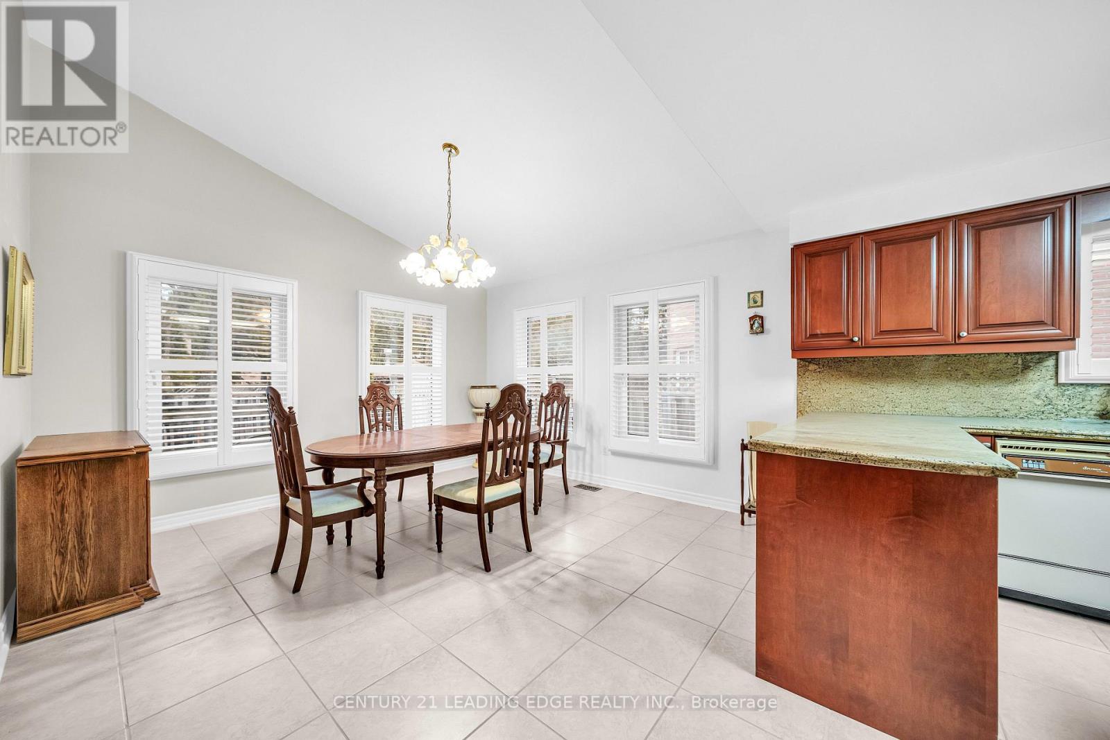 49 Kerrigan Crescent, Markham, Ontario  L3R 7T6 - Photo 21 - N12907616