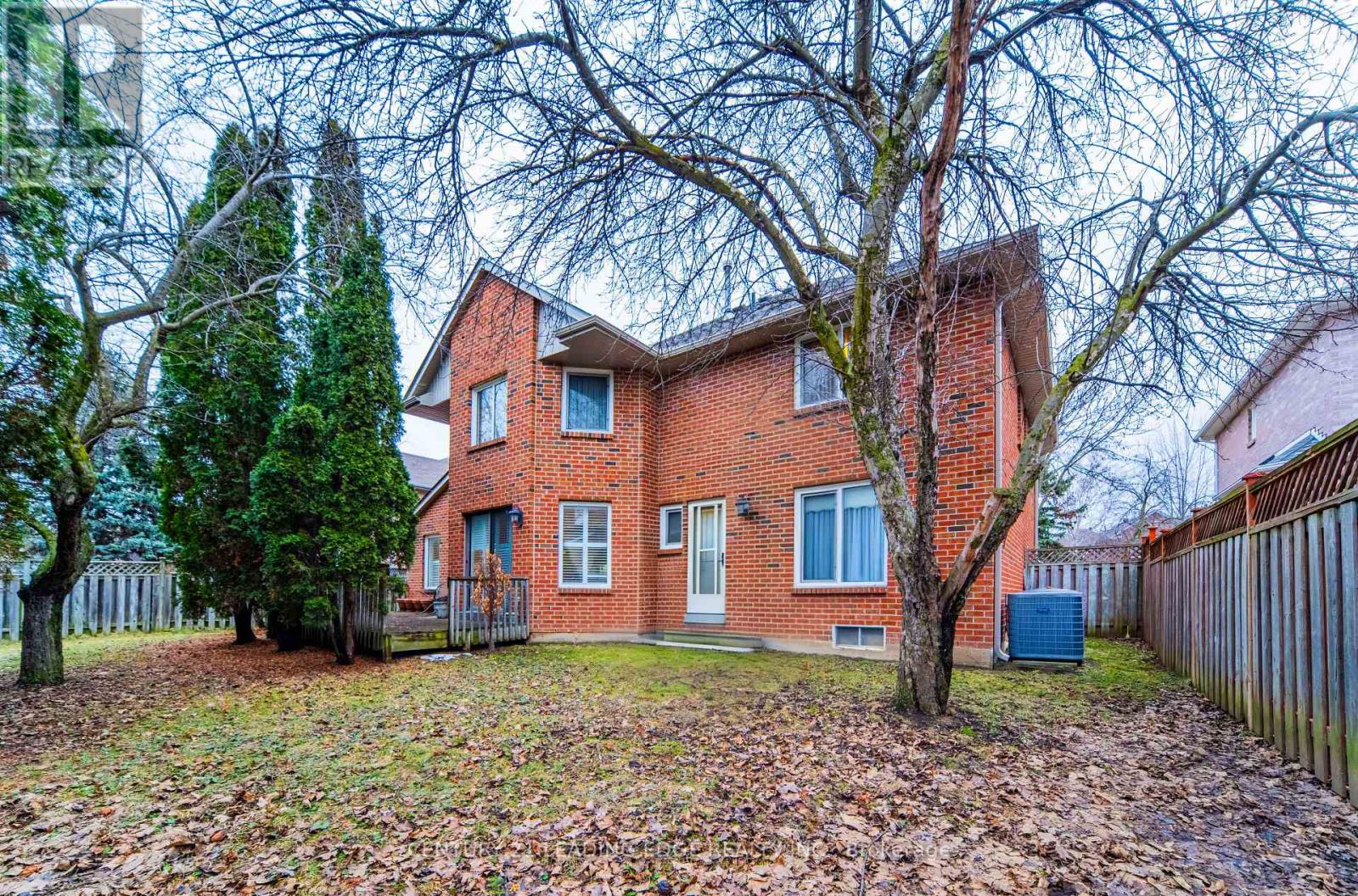 49 Kerrigan Crescent, Markham, Ontario  L3R 7T6 - Photo 39 - N12907616