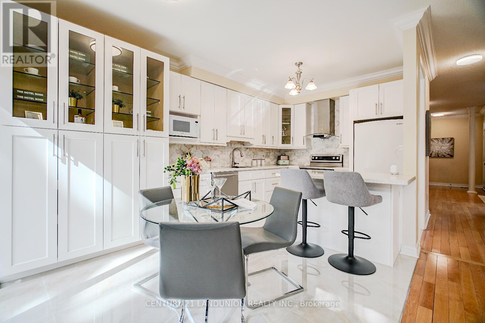 17 Monaco Crescent, Richmond Hill, Ontario  L4S 1X6 - Photo 12 - N12942728