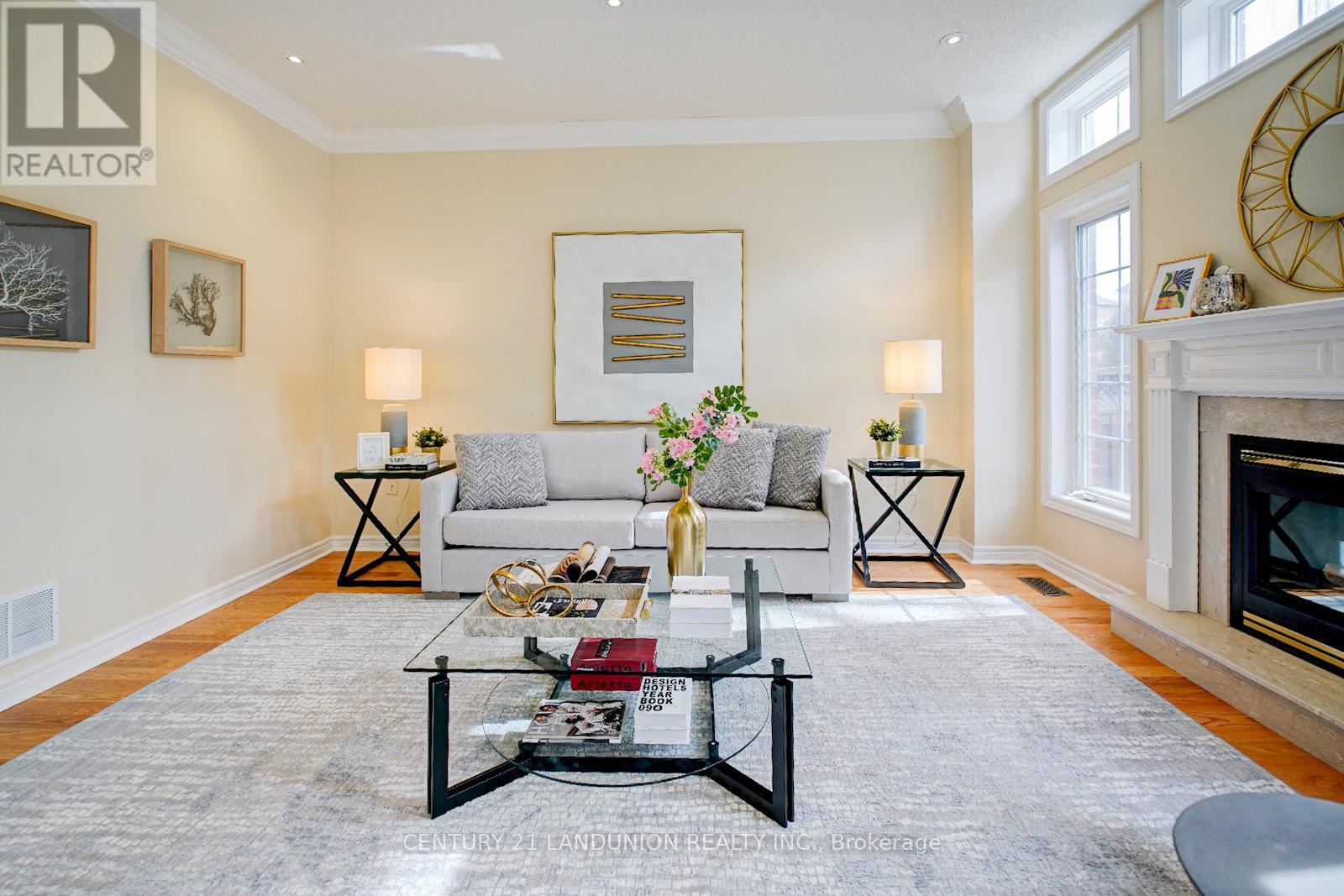 17 Monaco Crescent, Richmond Hill, Ontario  L4S 1X6 - Photo 8 - N12942728