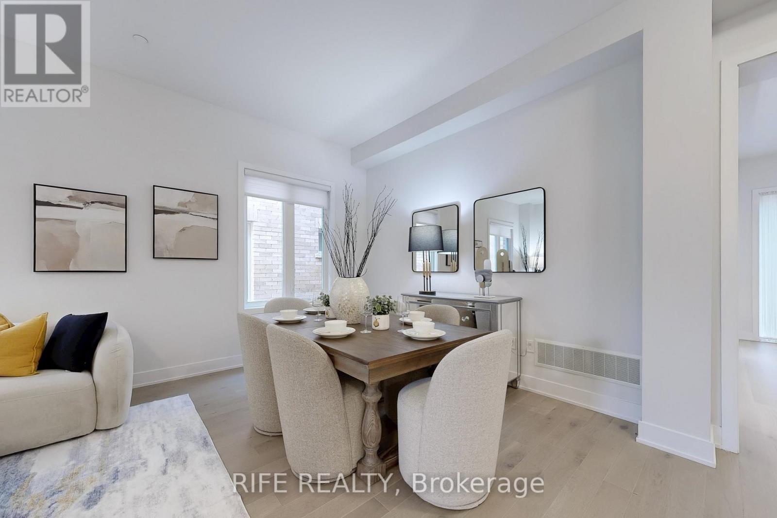 234 Sikura Circle, Aurora, Ontario  L4G 3Y8 - Photo 12 - N12942742