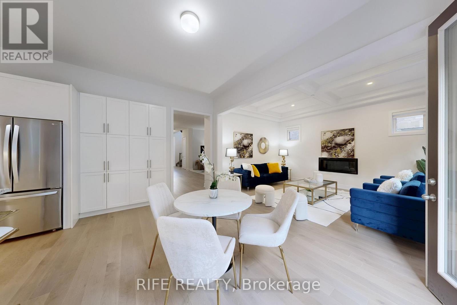 234 Sikura Circle, Aurora, Ontario  L4G 3Y8 - Photo 15 - N12942742