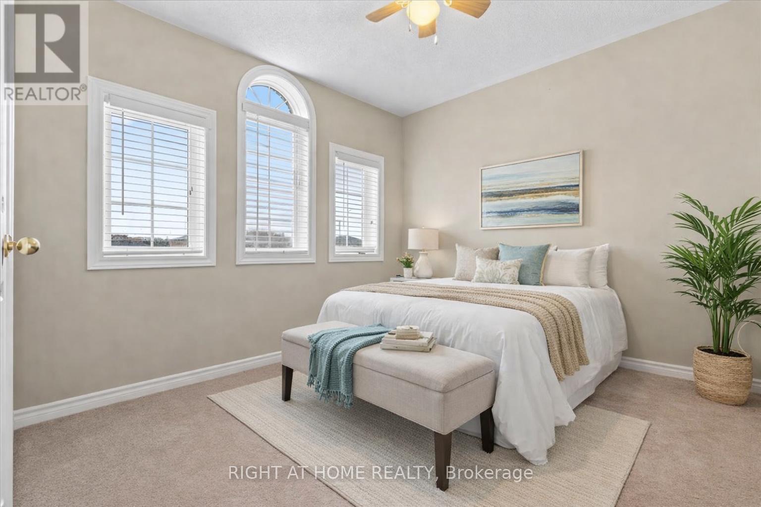 7 Michael Crescent, Barrie, Ontario  L4M 6Y9 - Photo 12 - S12942778