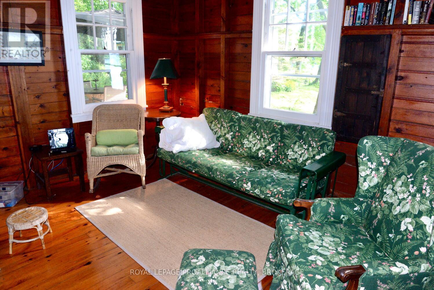 121 Tremont Park Island, Frontenac Islands, Ontario  K7G 3C9 - Photo 14 - X12942804