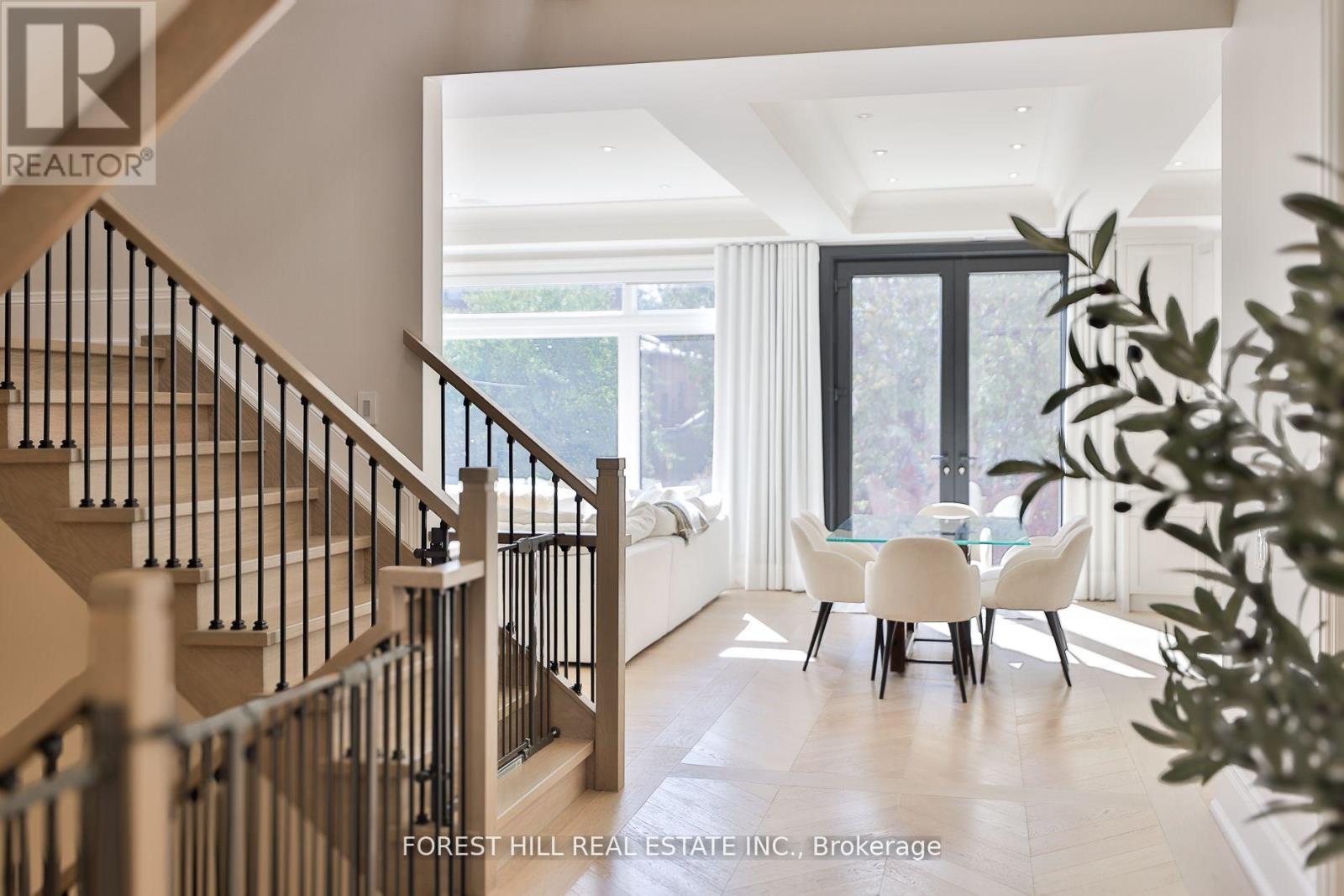 84 Botfield Avenue, Toronto, Ontario  M9B 4E4 - Photo 27 - W12942768