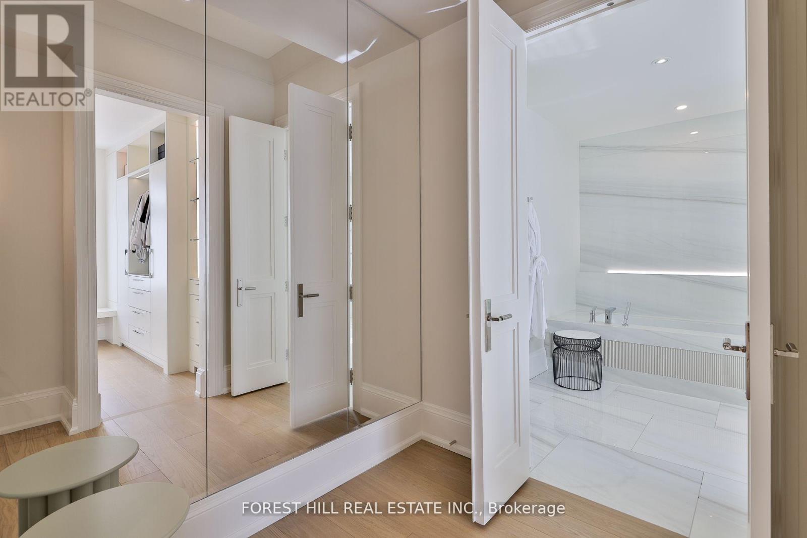 84 Botfield Avenue, Toronto, Ontario  M9B 4E4 - Photo 32 - W12942768