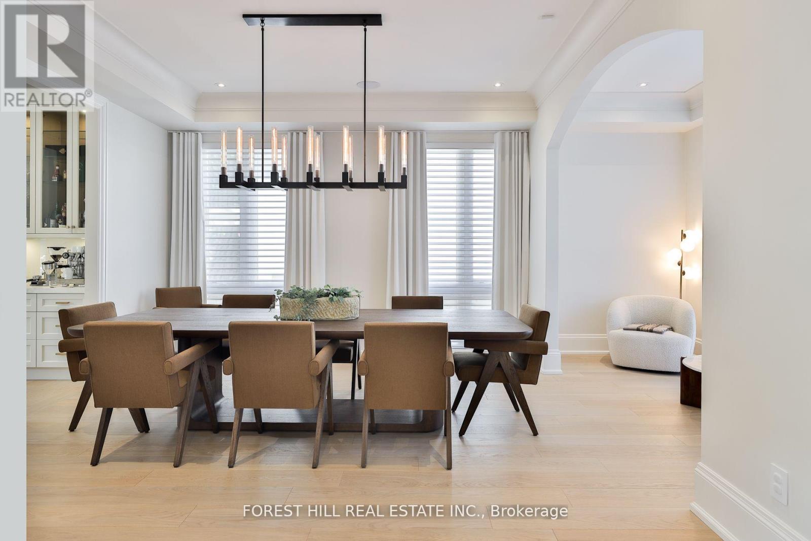 84 Botfield Avenue, Toronto, Ontario  M9B 4E4 - Photo 5 - W12942768