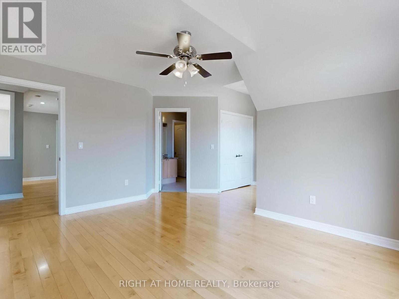 3585 Stonecutter Crescent, Mississauga, Ontario  L5M 7N7 - Photo 36 - W12942770