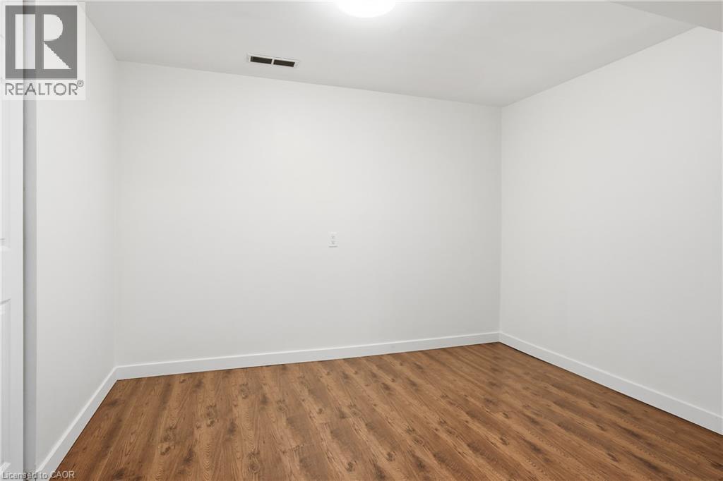 4205 Highland Park Drive, Beamsville, Ontario  L3J 0K3 - Photo 24 - 40815376