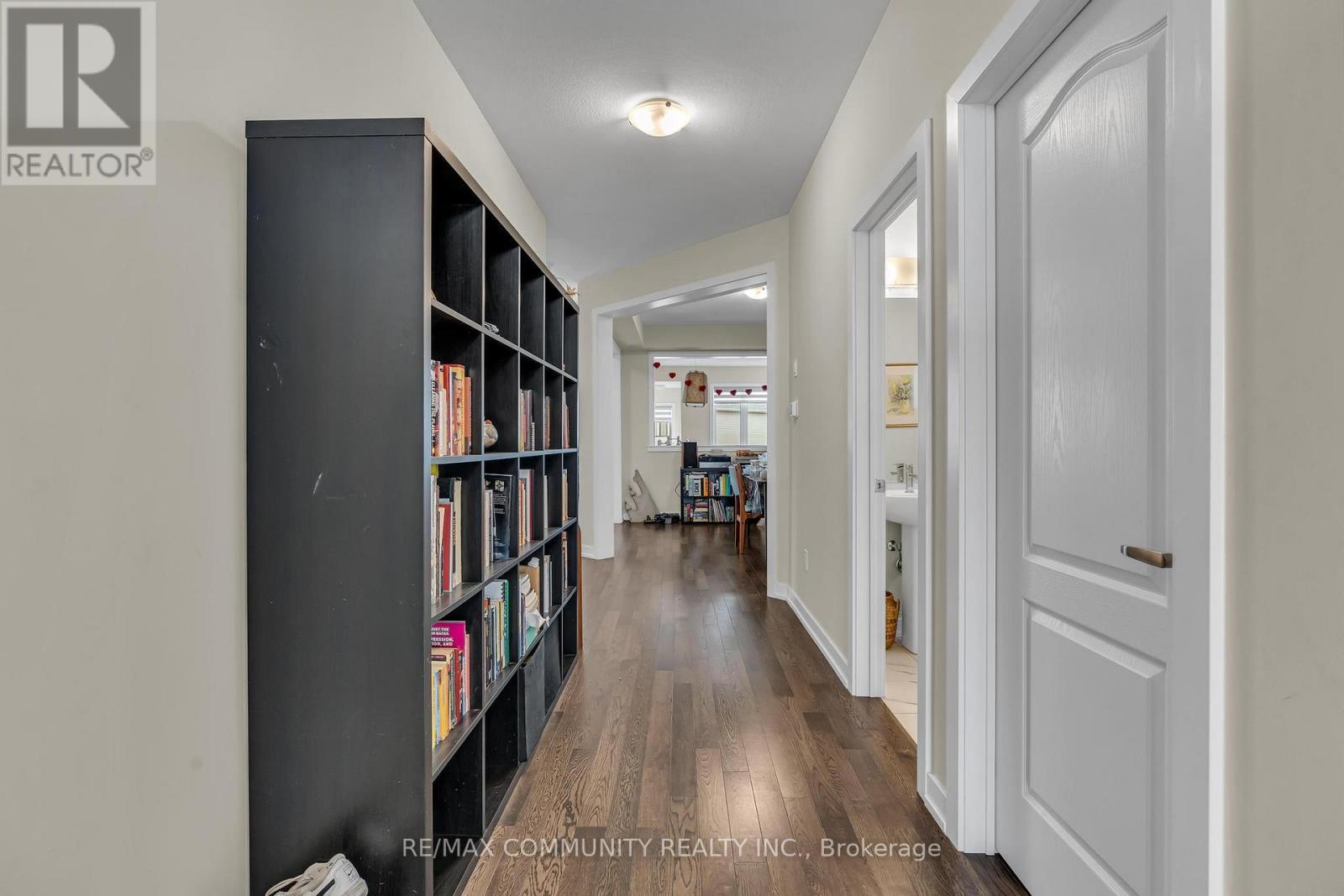 88 Sundin Drive, Haldimand, Ontario  N3W 0H1 - Photo 6 - X12942784