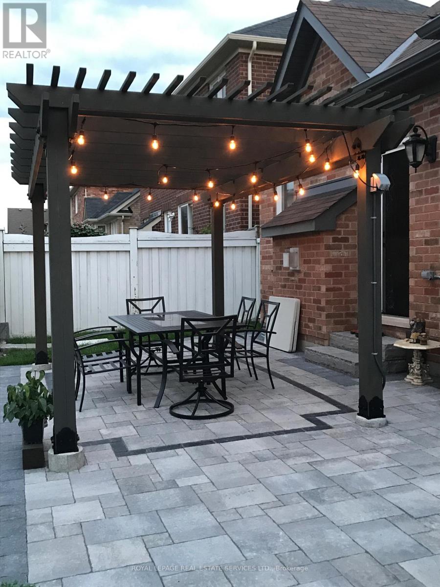 693 Savoline Boulevard, Milton, Ontario  L9T 0N2 - Photo 29 - W12942126