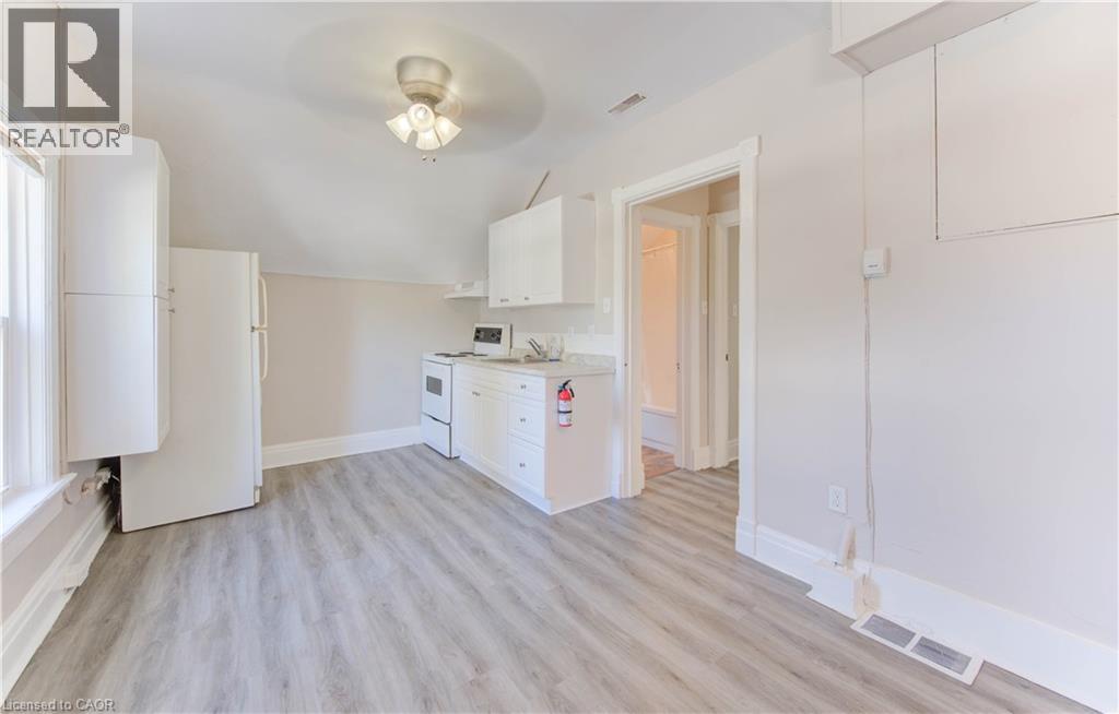 233 Lancaster Street E, Kitchener, Ontario  N2H 1N5 - Photo 20 - 40815911