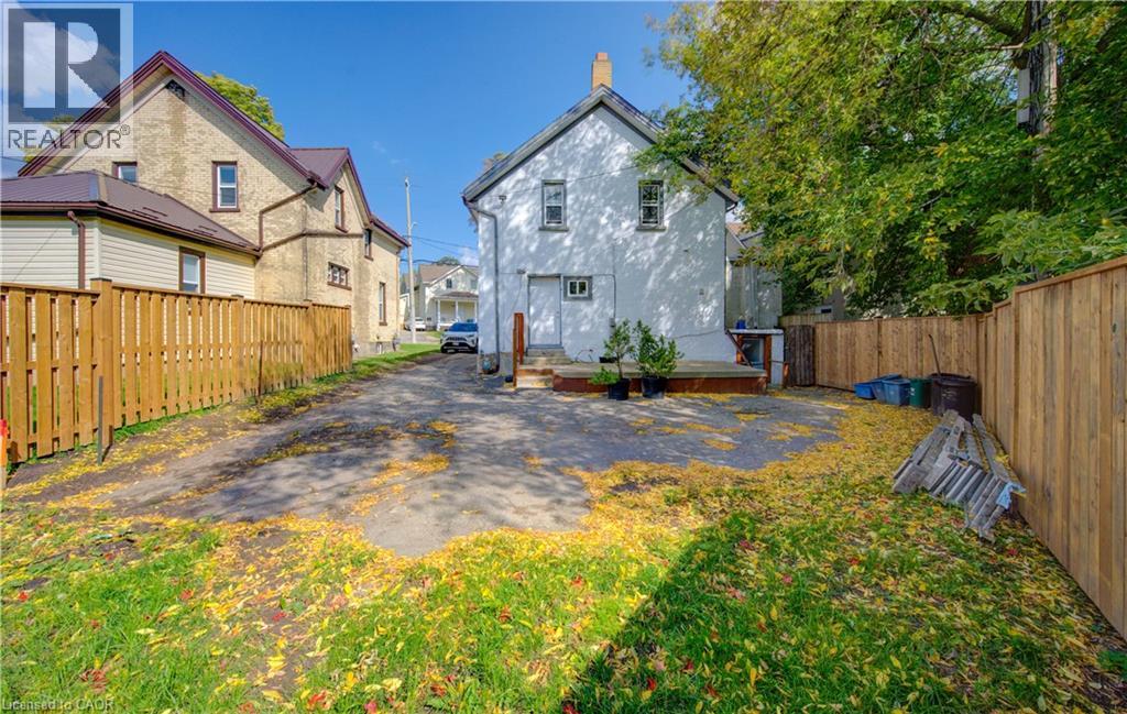 233 Lancaster Street E, Kitchener, Ontario  N2H 1N5 - Photo 30 - 40815911