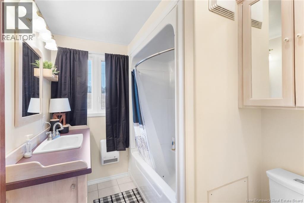 93 Washademoak Lane, Cambridge-Narrows, New Brunswick  E4C 1T8 - Photo 28 - NB136300