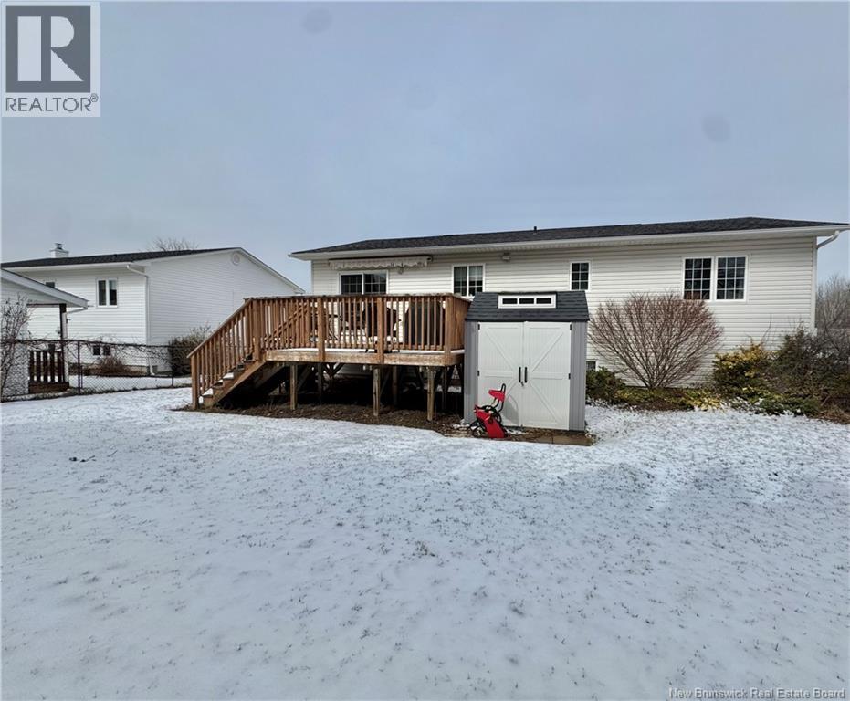 33 Lansdown Avenue, Oromocto, New Brunswick  E2V 4J7 - Photo 46 - NB136007