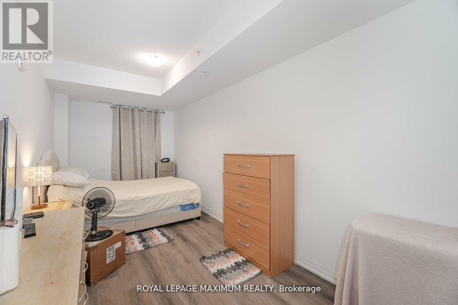 308 - 408 Browns Line, Toronto, Ontario  M9W 3T9 - Photo 15 - W12940662