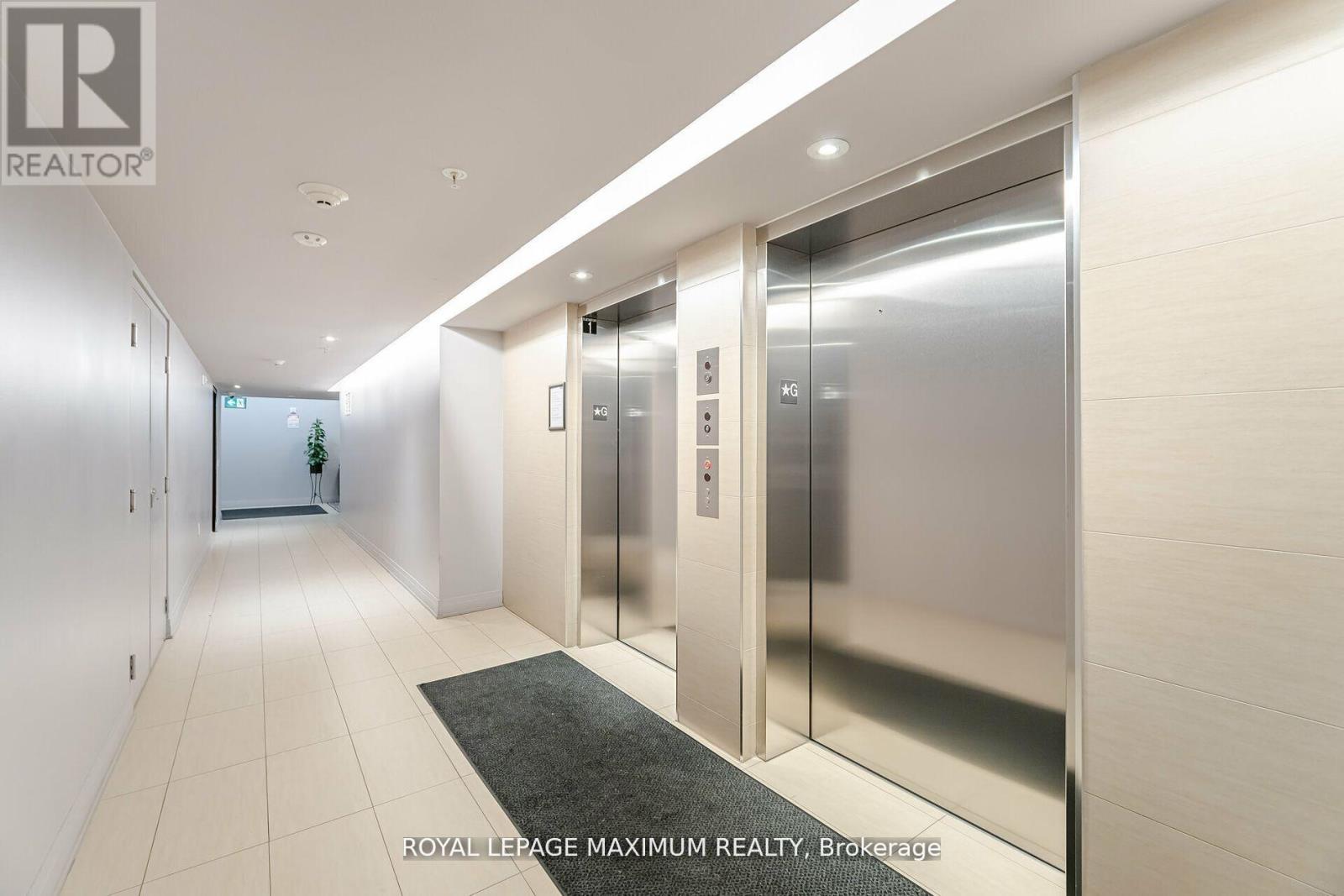 308 - 408 Browns Line, Toronto, Ontario  M9W 3T9 - Photo 4 - W12940662