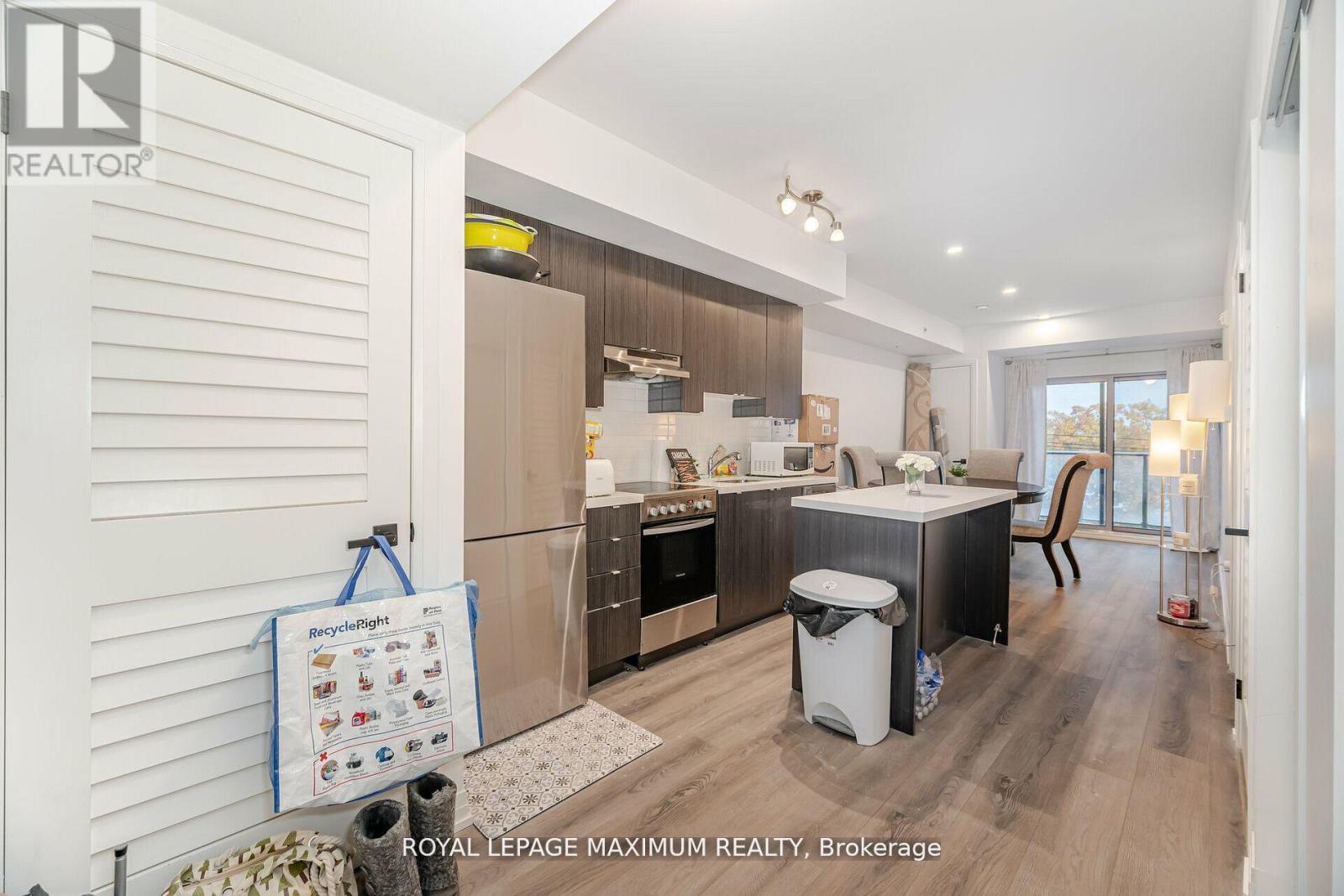 308 - 408 Browns Line, Toronto, Ontario  M9W 3T9 - Photo 7 - W12940662