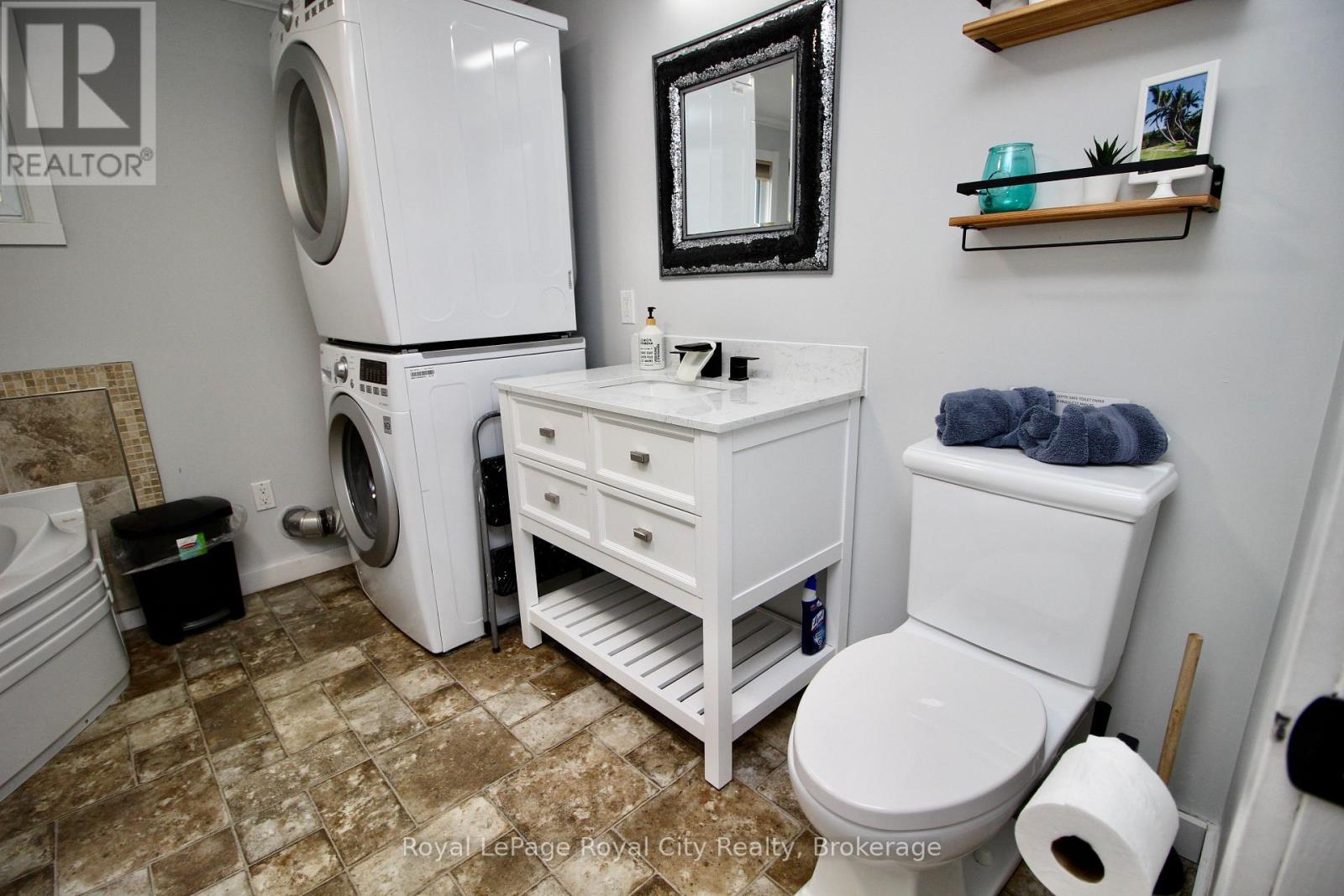 6339 6 Highway, Northern Bruce Peninsula, Ontario  N0H 2R0 - Photo 11 - X12942826