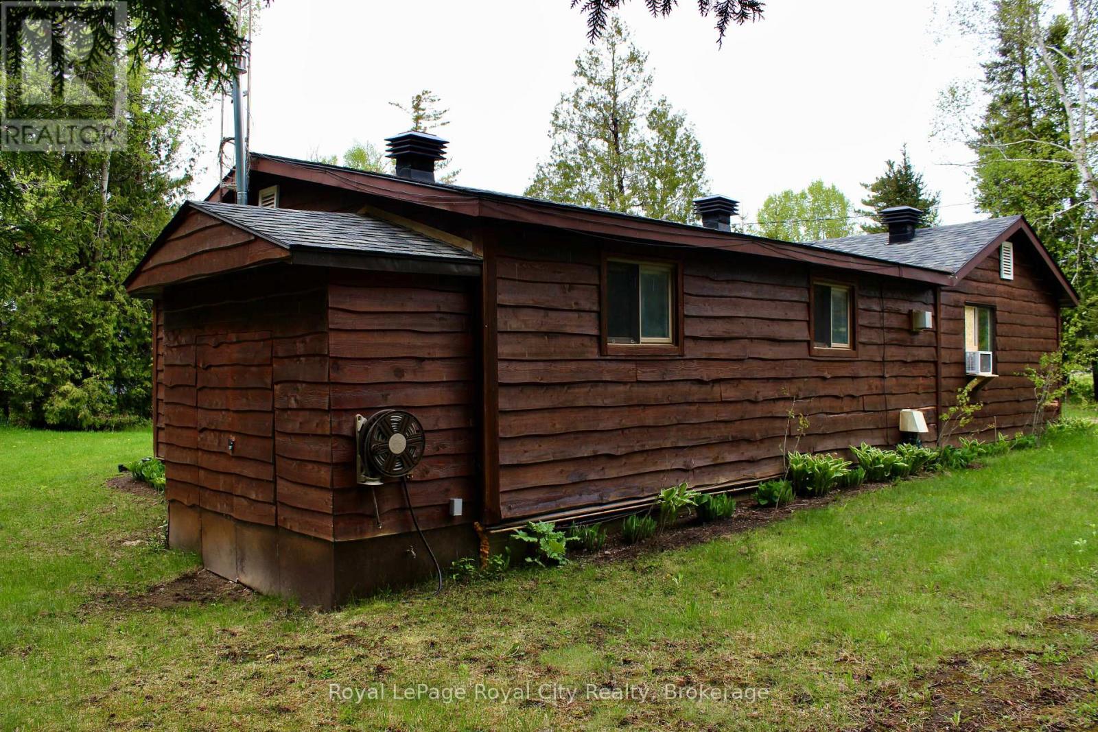 6339 6 Highway, Northern Bruce Peninsula, Ontario  N0H 2R0 - Photo 21 - X12942826