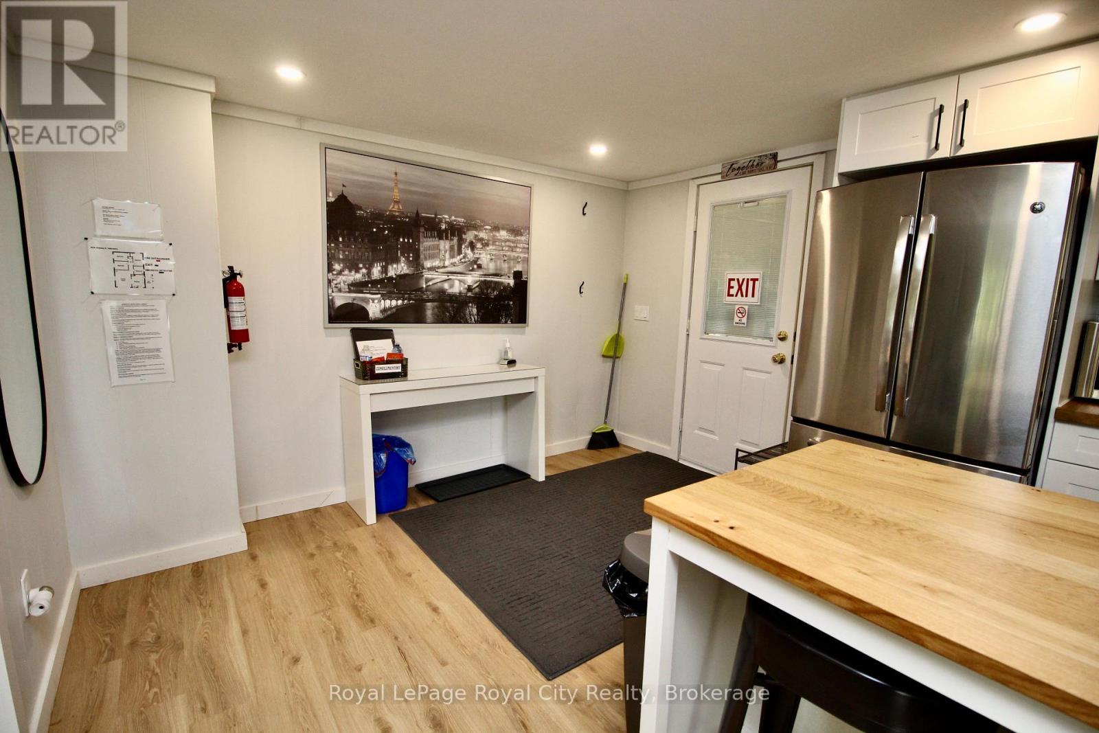 6339 6 Highway, Northern Bruce Peninsula, Ontario  N0H 2R0 - Photo 6 - X12942826