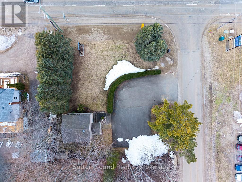 660 Main Street, South Bruce Peninsula, Ontario  N0H 2T0 - Photo 37 - X12942914