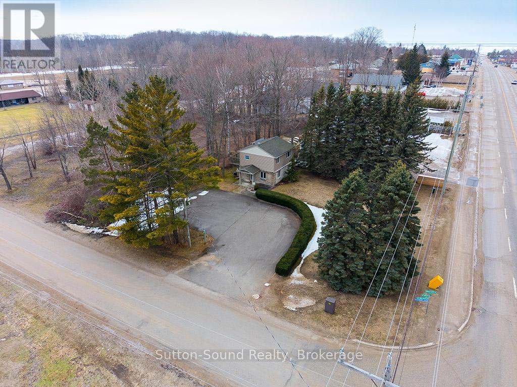 660 Main Street, South Bruce Peninsula, Ontario  N0H 2T0 - Photo 4 - X12942914