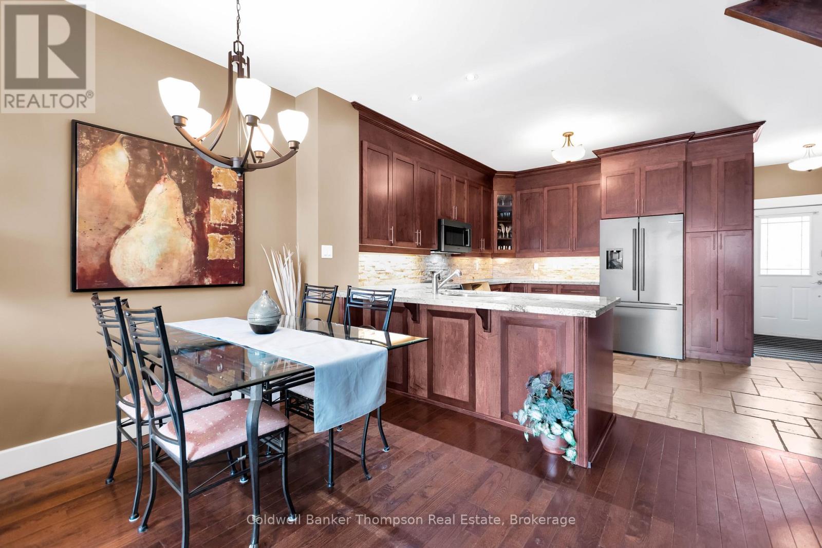 2 - 23 Winona Drive, Huntsville, Ontario  P1H 1L9 - Photo 12 - X12942920