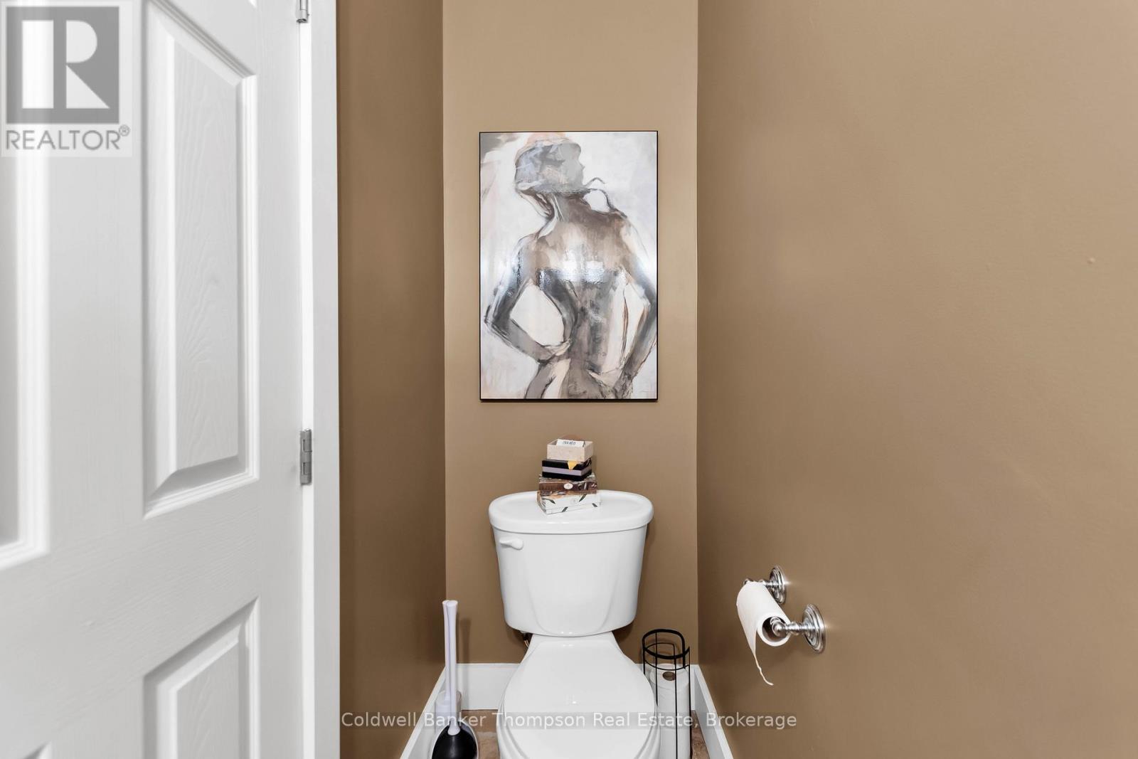 2 - 23 Winona Drive, Huntsville, Ontario  P1H 1L9 - Photo 19 - X12942920