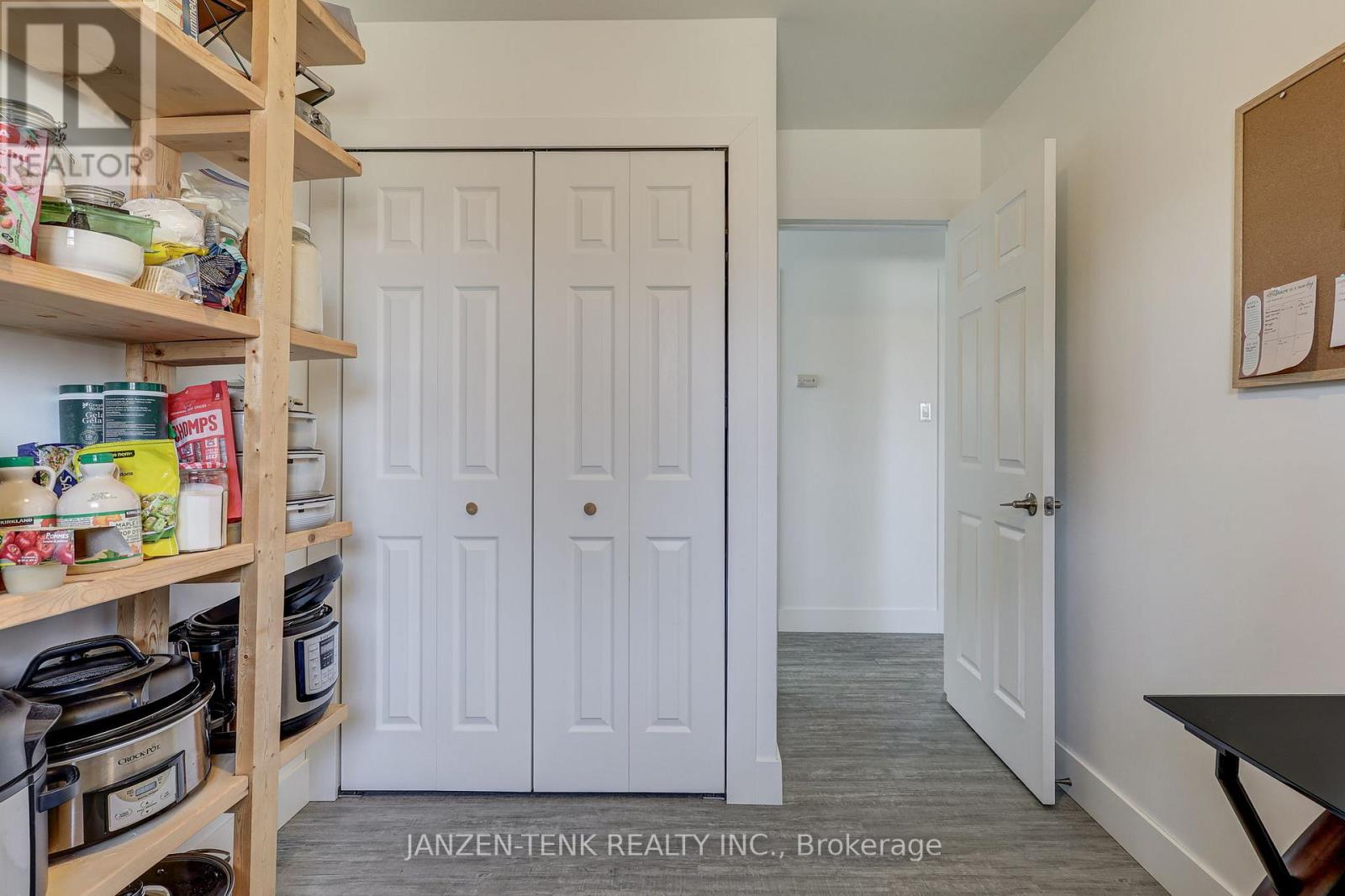 Photo 19 of 46 for 24 Centennial Avenue