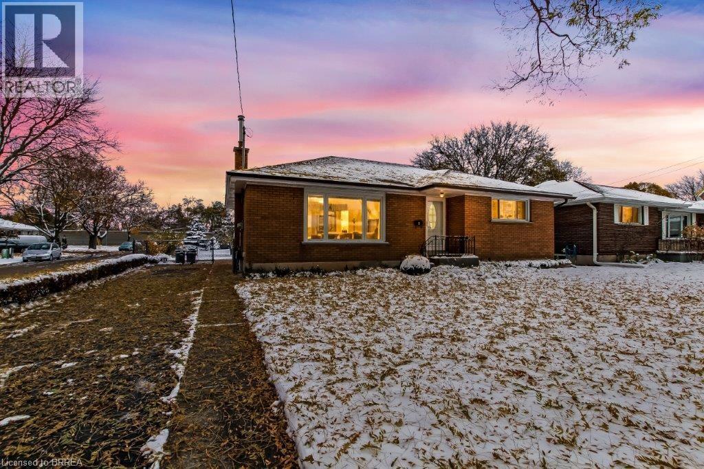 8 Waddington Street, Brantford, Ontario  N3R 2R1 - Photo 24 - 40786974