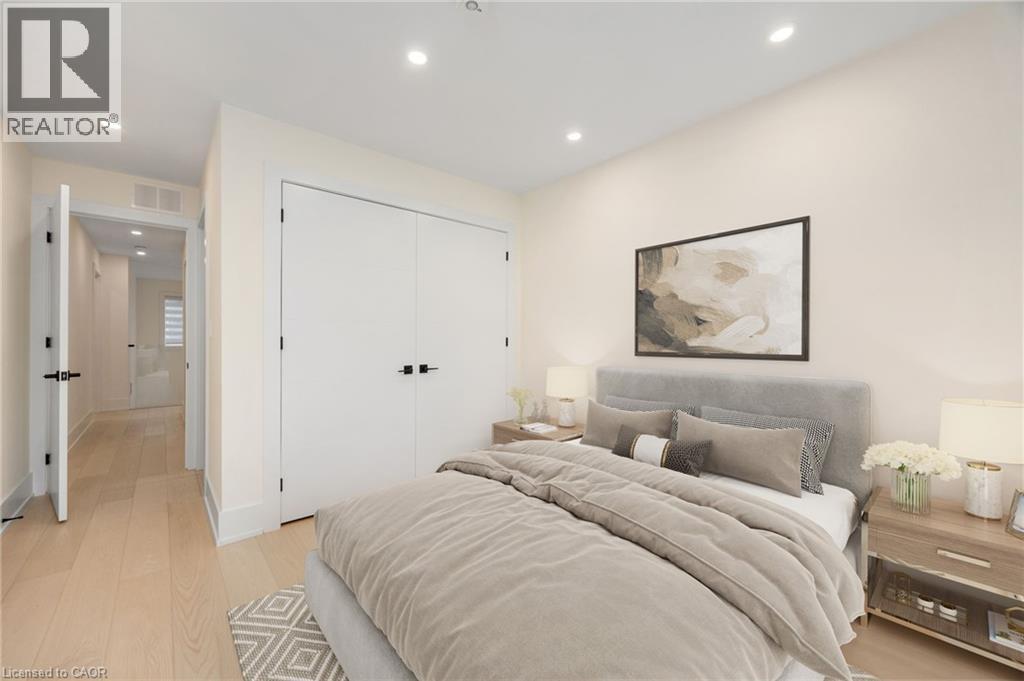 584 Walkers Line, Burlington, Ontario  L7N 2E5 - Photo 22 - 40816769