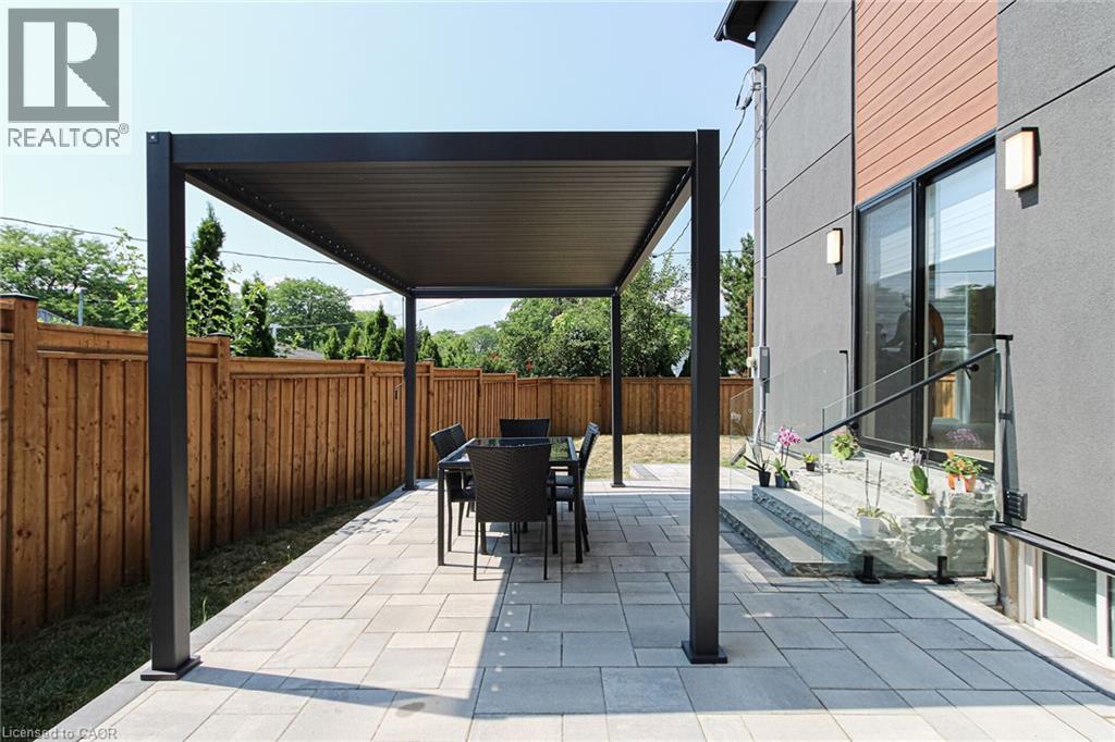 584 Walkers Line, Burlington, Ontario  L7N 2E5 - Photo 44 - 40816769